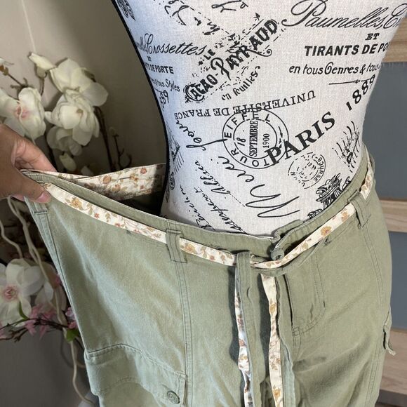 Abercrombie and Fitch Pants Womens Large Green Wide Cargo Leg Coastal Floral - Picture 2 of 15